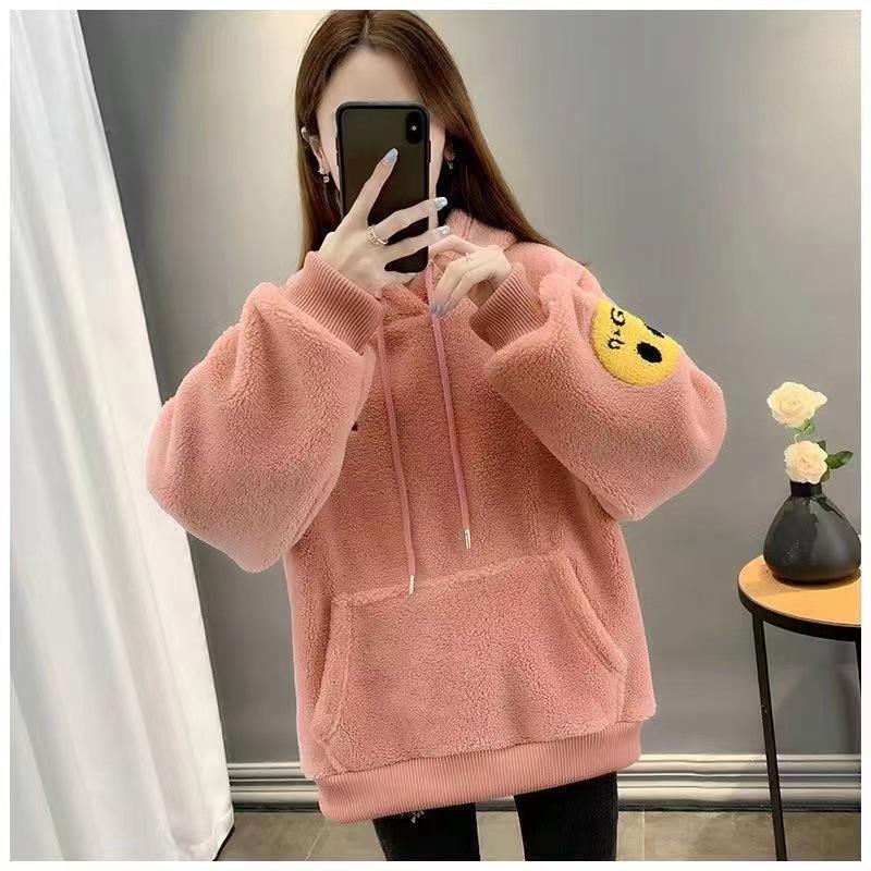 European & American Design Women's Lamb Wool Sweater Coat: Autumn/Winter Fashion, Plus Velvet, Thickened & Versatile