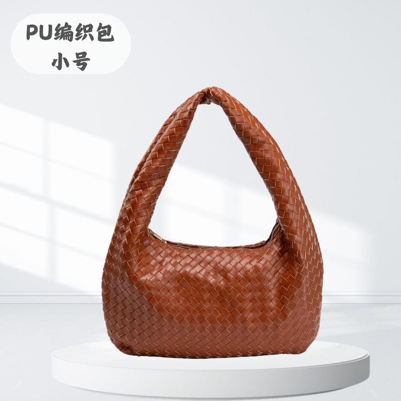 New Handwoven Bag Casual Women's Bag Fashion Shoulder Armpit Bag Women's High-end Messenger Handbag