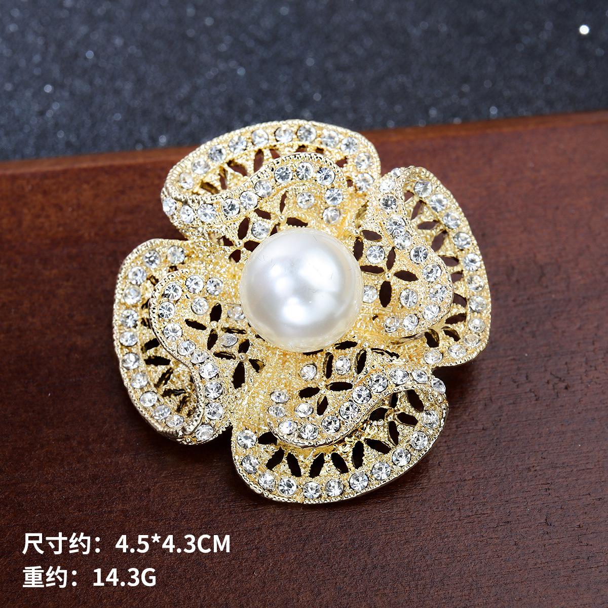 

Бриллиантовая оправа модная ретро-брошь в стиле «темперамент» с высоким чувством нишевого дизайна, роскошная булавка для одежды и аксессуаров