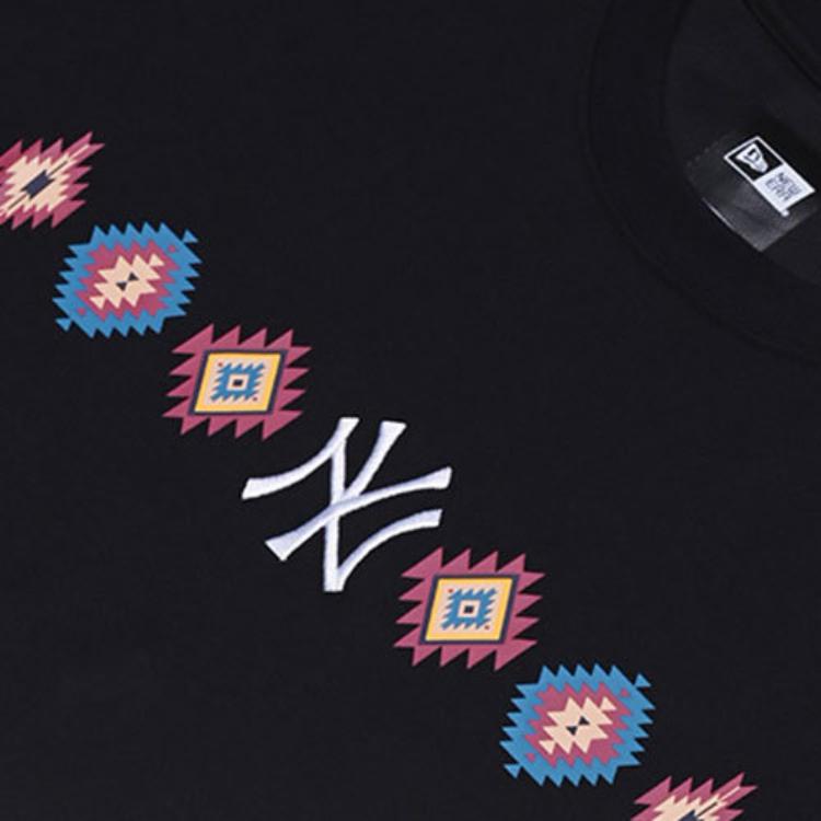 New Era Ethnic Totem Print Letter T-Shirt Unisex Tops Black 12870552