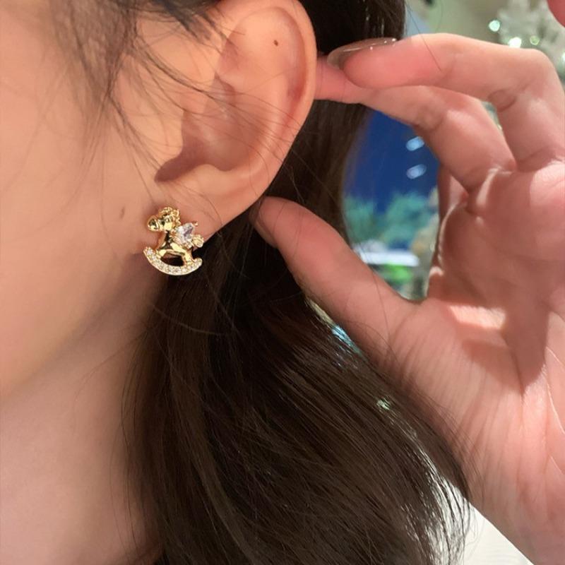 Real gold electroplated silver needle zircon pony stud earrings new Chinese daily versatile earrings natal year light luxury niche earrings