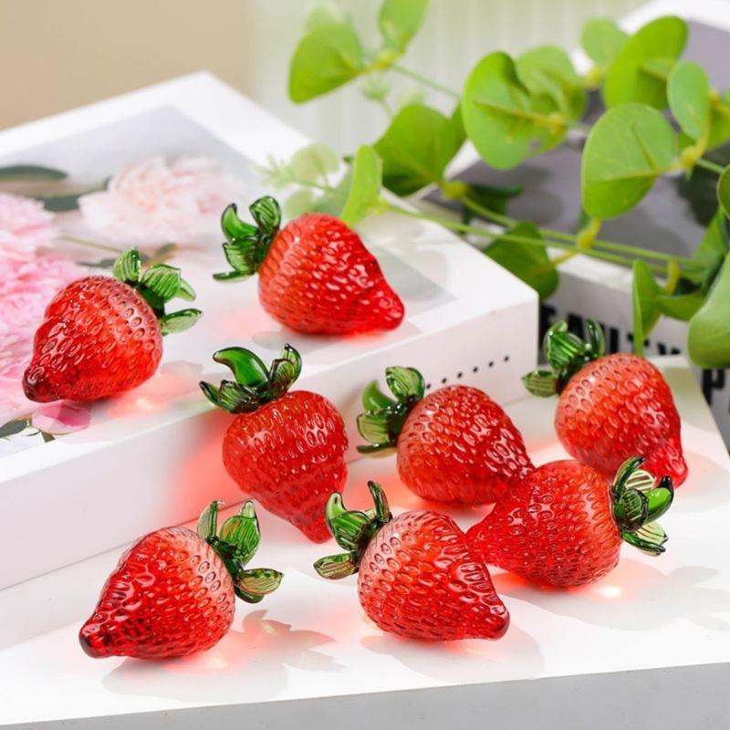 Crystal Strawberry Figurine Glass Fruit Miniature Statue Paperweight Ornament for Home Table Decors and Art Collectors