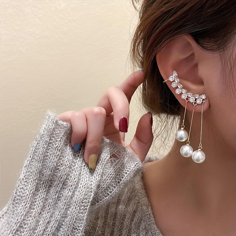 Korean Fashion Pearl Rhinestone Tassel Earrings