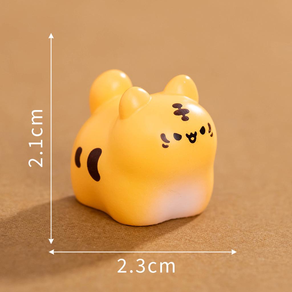 Cute White Running Puppy 3D Resin Figurine Pet Dog Bichon Frise Desktop Decoration Garden Moss Miniatures Sence DIY Decoration