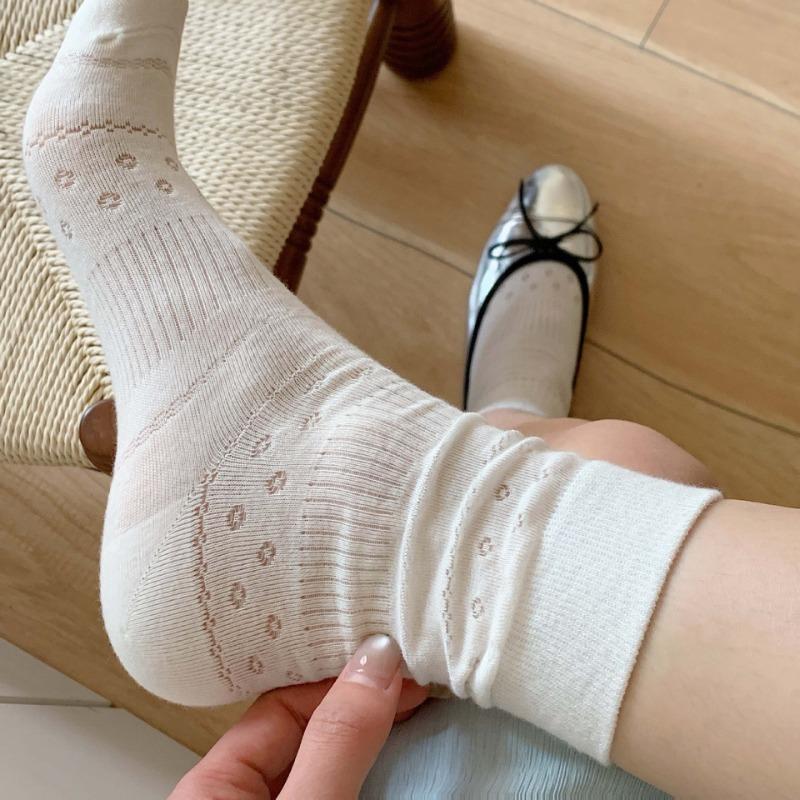 10 Pairs of Ladies Spring and Summer Thin Sweet Pure Color Hollow Mesh Flower Breathable Tube Stack Socks