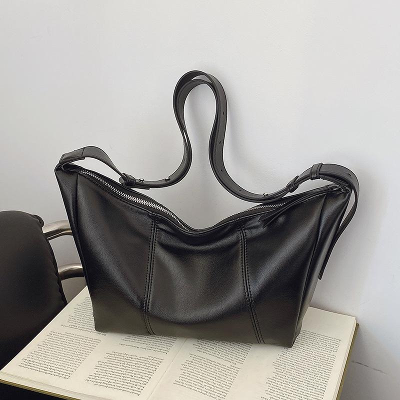 Retro fashion double shoulder tote bag women's 2025 new Korean version trend versatile large capacity shoulder bag commuter women's bag