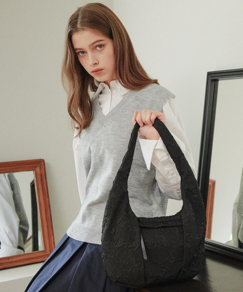 Bemymood [Bym] Oval Bag - Wrinkle Black