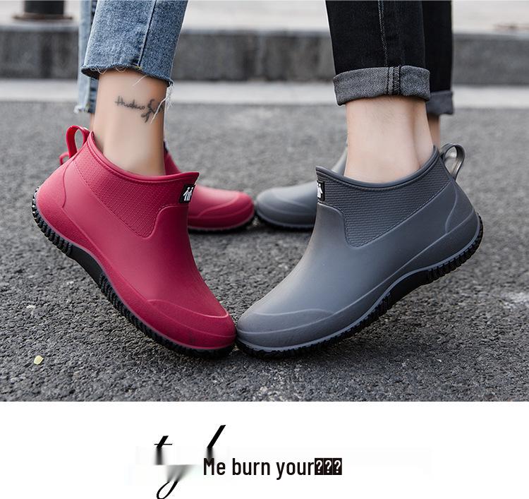 Damen wasserdichte rutschfeste gefütterte niedrig geschnittene Regenstiefel im koreanischen Stil - Modische warme Outdoor-Bekleidung