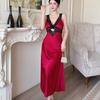 Robe de nuit longue en soie glacée française sexy à bretelles pyjama robe longue printemps et été pour femme robe fine en dentelle avec coussinet de poitrine