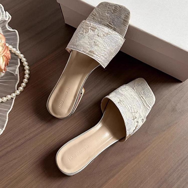 New Chinese style national style summer 2025 new thick heel high heel cool slippers women's fashion with skirt one-word drag