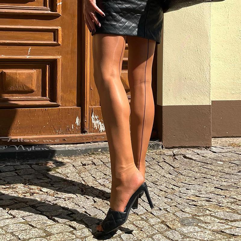 Women'S Sheer Backseam Tights 20D Sexy Control Top Pantyhose With Reinforced Toes Slimmer And Long Legs Stockings Party Tights
