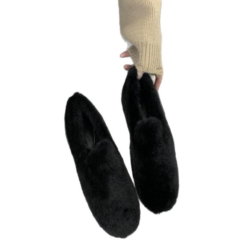 The Evening Wind Is Gentle, Women Wear White Fluffy Shoes In Summer, Women's Flat-bottomed Velvet Beanie Shoes, French Shoes, New Cotton Shoes In Autu