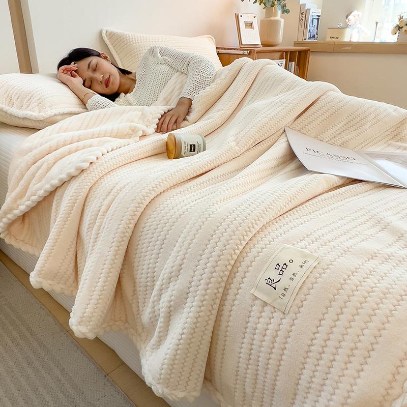 Category A Thicken Jacquard Velvet Warm Autumn Winter Blankets Soft Skin-friendly Warmth Sofa Blanket Warmth Comfortable Duvet