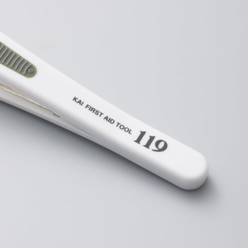 Kai KAI PC handle tweezers flat tip white for tweezers anti-slip included KF1017