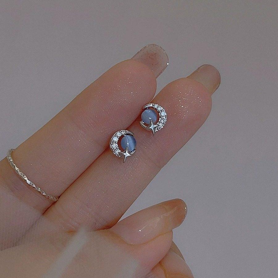 

Starry Sky Series Mini Blue Zircon Stud Earrings Women s Niche Premium Versatile Simple Commuter Aquamarine Earrings Women