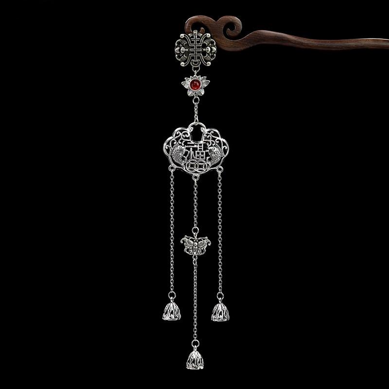 

Medium pressure cheongsam buckle pendant long life lock fringed pendant women s Hanfu accessories exquisite retro Tibetan silver jewelry