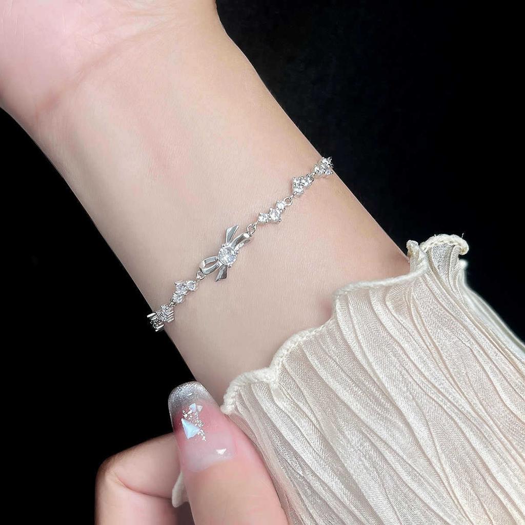 Bow Love Bracelet Women's Fashion Light Luxury Niche Exquisite Ins Wind Flash Diamond Hand Jewelry