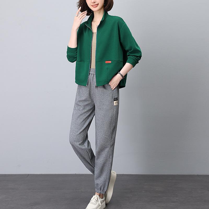2024 New Women's Fashion: Chic Casual Sportswear for a Flattering Autumn Look