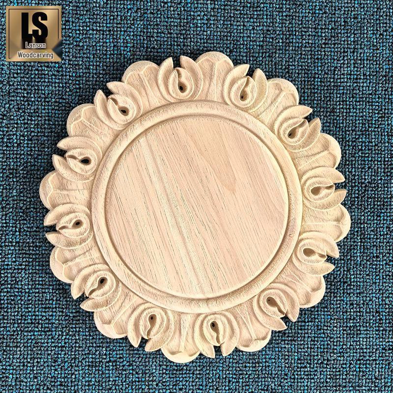 

European Style Round Wooden Flower Carving Decoration