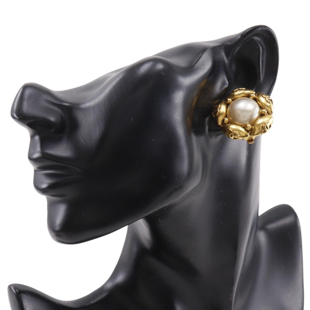 CHANEL COCO Mark Flower Earring vintage Plated Gold/Fake pearl flour 21.6g Women Used