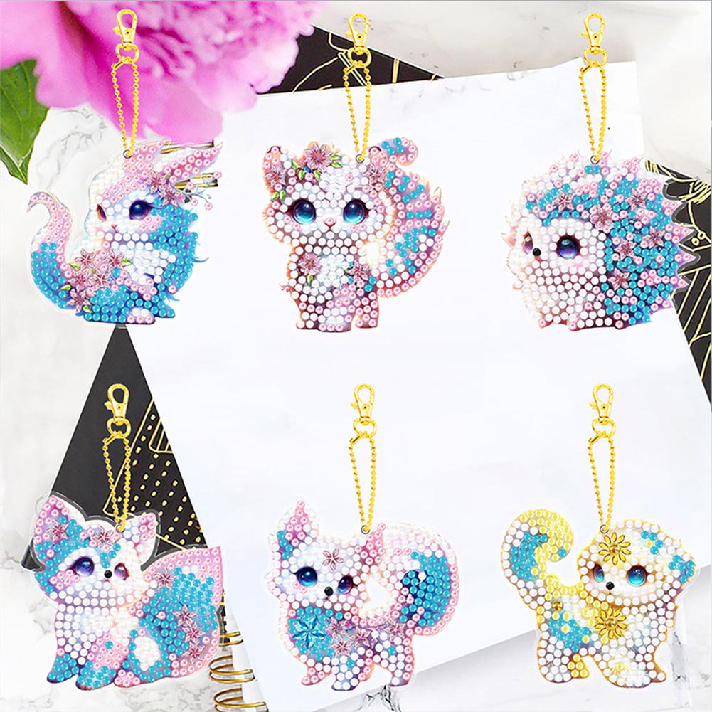 6Pcs Acrylic Double Sided Animals Diamond Painting Keychain Diamond Painting Art Keychain Pendant for Home Birthday Party Decor