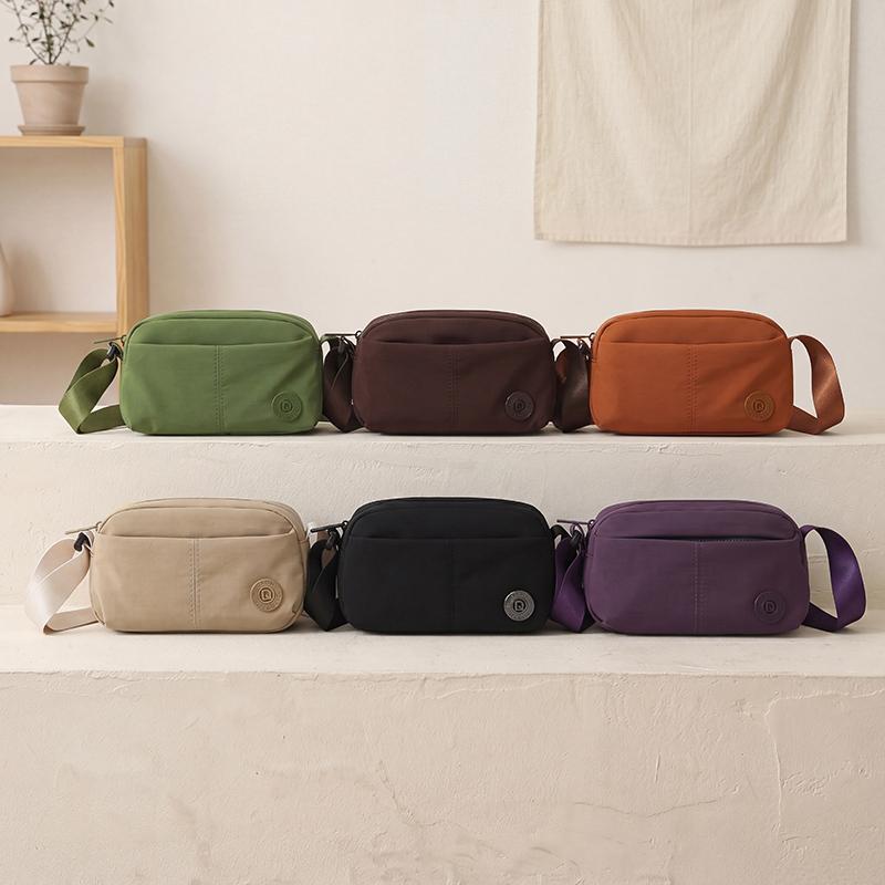 Women's Lightweight Commuter Shoulder Bag