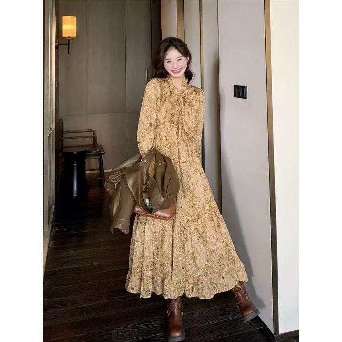 French retro fungus edge floral dress women's spring and autumn new Korean version temperament thin age-reducing dress