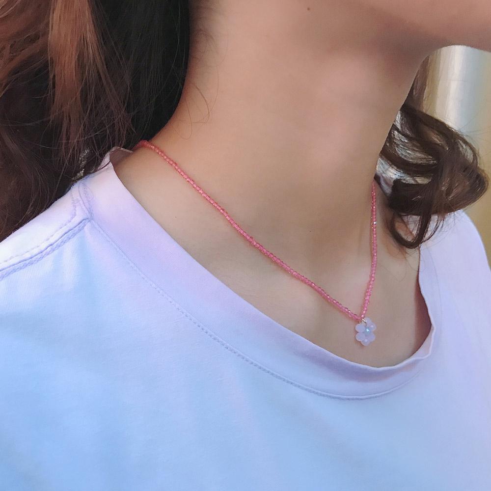 Cute New Jewelry Pendant Party Women Necklace Chocker Daisy Beaded