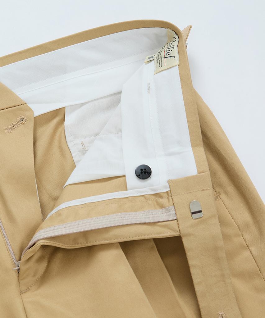 BELLIEF Cotton Adjust Double Pleats Relaxed Chino Pants (Beige)