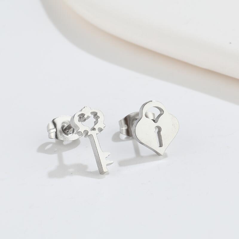 2024 Fashion Stainless Steel Geometric Heart Key Lock Earrings for Couples