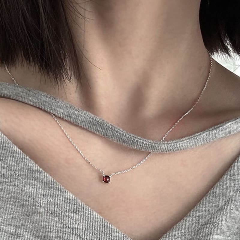 

mosxe [925silver] Garnet necklace garnet