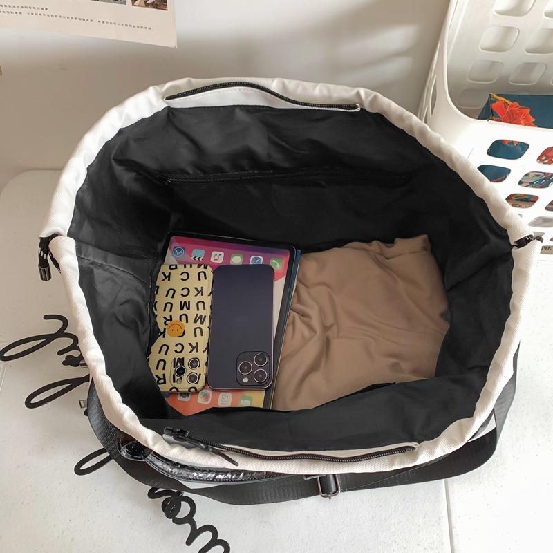 Travel bag Portable yoga fitness bag Large capacity business trip boarding storage bag Student accommodation Small luggage bag