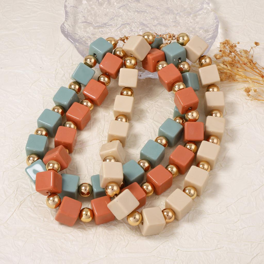 Minimalist Personality Multi Layer Handmade Geometric Colorful Square Beaded Bohemian Necklace Women Fashion Jewelry