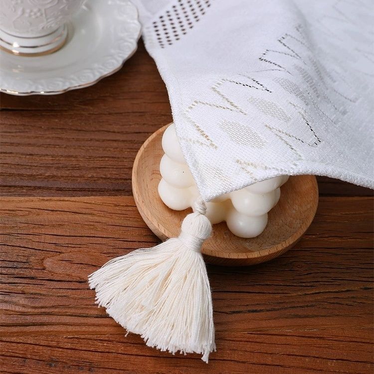 Geometric Minimalist Solid Color Table Flag with Long Hollow Tassel Tea Table TV Cabinet Cabinet Dining Table Dust Cover Cloth