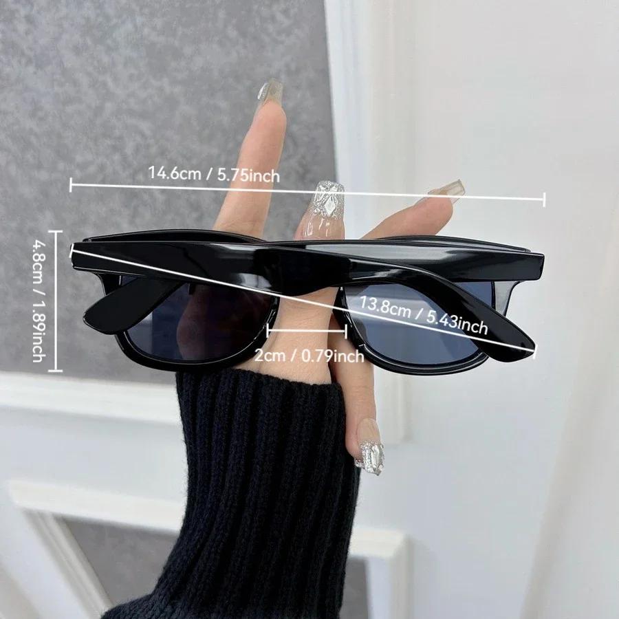 Geometric Square Designer Sunglasses Female Male Rivet Frame Lovely Sun Eyewear Female Male Stylish Oculos De Sol