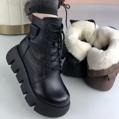 2024 New Snow Boots for Women Vintage Round Toe Warm Plush Lace-up Platform Shoe Solf Leather Anti Slip Thick Bottom Short Boot