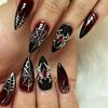 24 Piezas de Uñas de Manicura Decoradas Exquisitamente para Halloween con Arañas, Telarañas y Calabazas