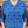 Autumn Women's Plus Size Knit Sweater Three-Quarter Sleeve Loose V-Neck Knit Sweater Color Block Knit Pullover