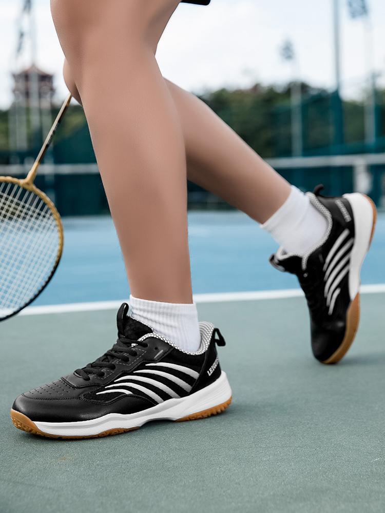 Badminton Shoes Men s Shoes Professional Competition Badminton Sports Shoes Shock-Absorbing Non-Slip Breathable Summer Special Shoes 35