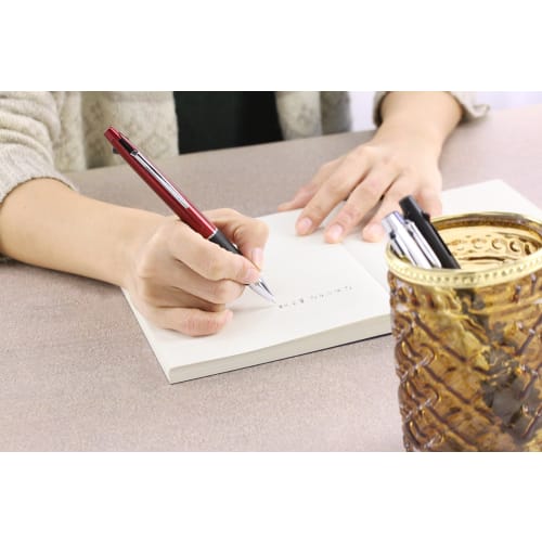 Mitsubishi Pencil 3 Color Ballpoint Pen Jet Stream 0.7 Bordeaux Easy to Write SXE380007.65