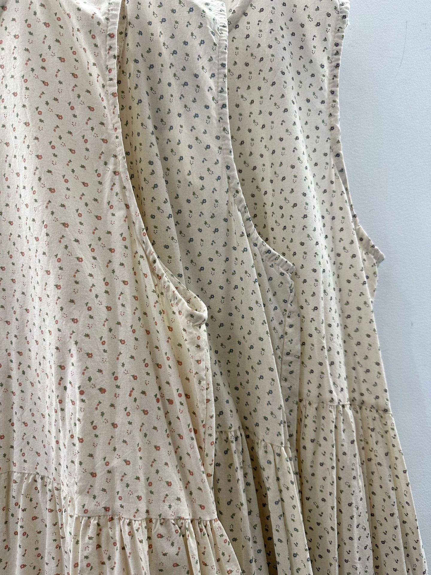 2026 Spring/Summer Plus Size Women s Sleeveless Floral A-line Dress One Size розовый