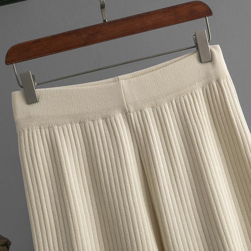 QICED This Is A Two-piece Set of Summer Round-neck Short-sleeved, Tapered, Slimming and Draping Long Pants with Contrasting Color Edges