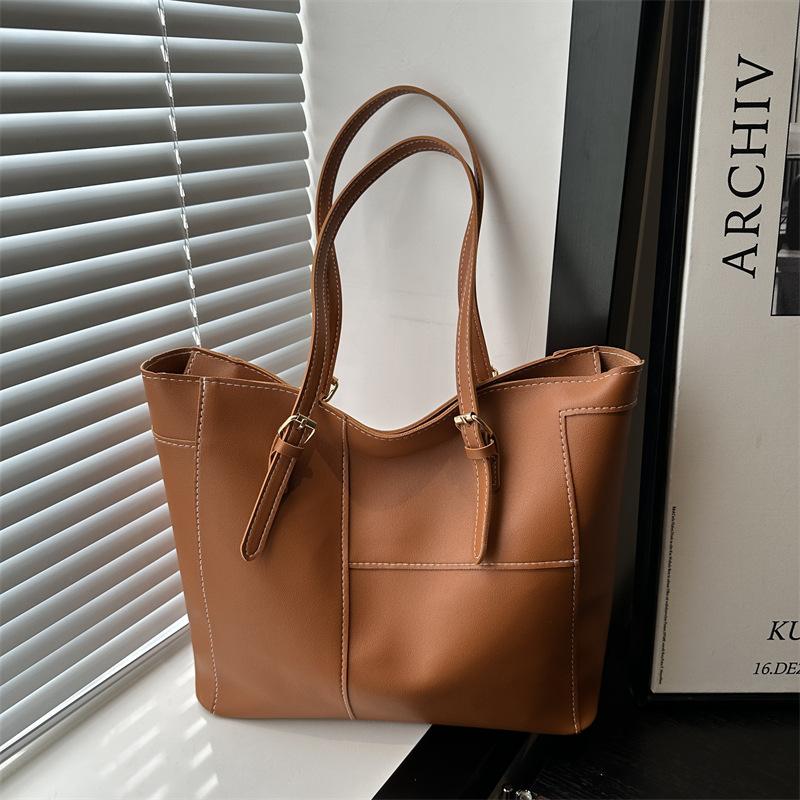 Hong Kong Style Retro Tote Bag for Women's New Korean Style Commuting Bag Fashionable Handheld Large Capacity Shoulder Bag