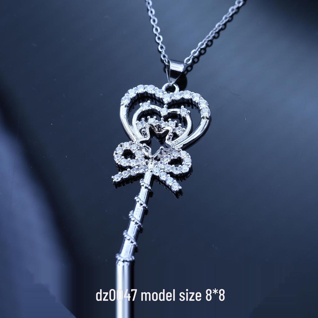 Colier Douăsprezece Constelații 2025 Pandantiv cu Montură Golă 10x10 și Lanț Claviculă