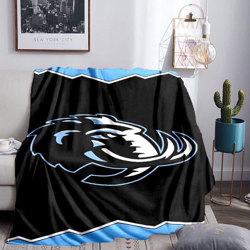 Mammoth Hockey Throws Blanket Flannel Blankets Plush for Couch Bed Gifts for Men Women Travel Picnic Blanket Christmas Fan Gifts