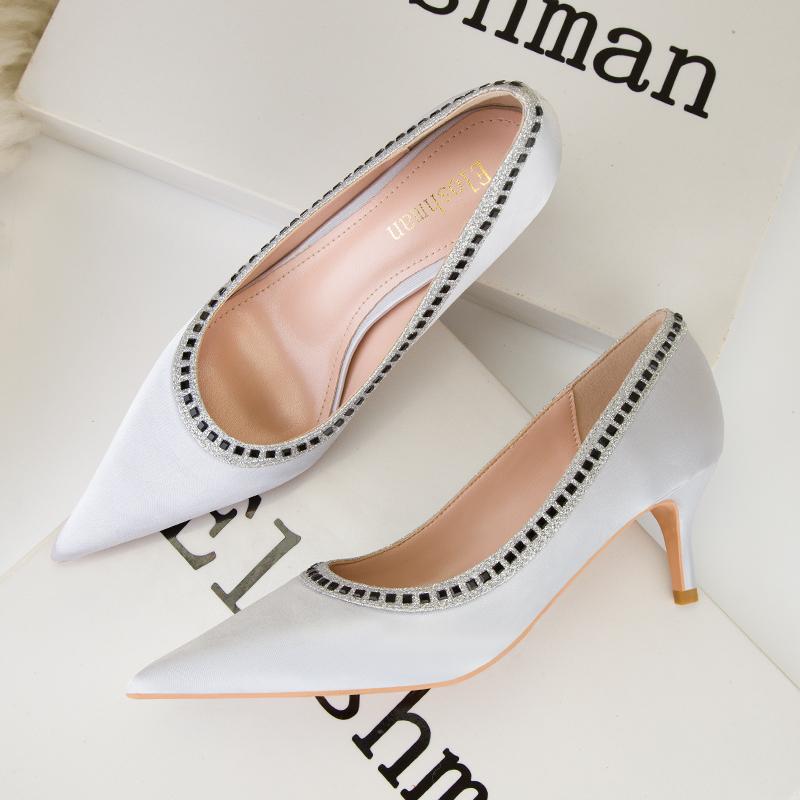 Fashion New Pointed toe Crystal Silks Women Pumps Sexy High Heels Party Shoes Stiletto Heels Wedding Shoes Large Size Female Shoes