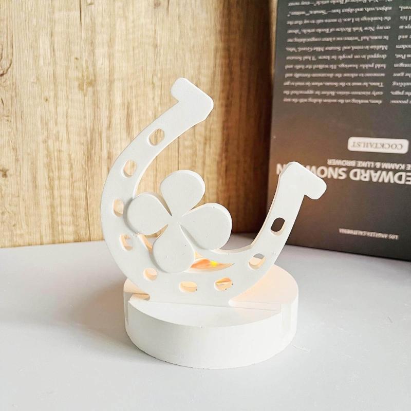 Horseshoe Fourth Leaf Clovers Candle Holder Silicones Molds Candlesticks Molds Castings Moulds for Table Decorations