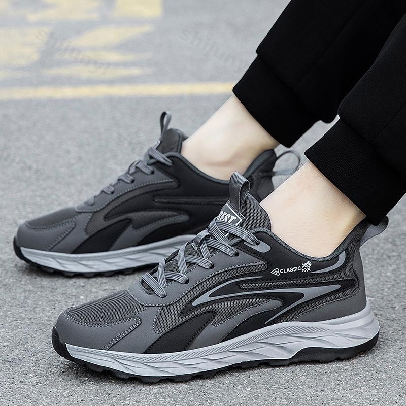 Large Size Men's Running Shoes 2026 Spring Autumn New Non Slip Soft Sole Lace Up Sneakers Lightweight Comfortable Casual Shoes