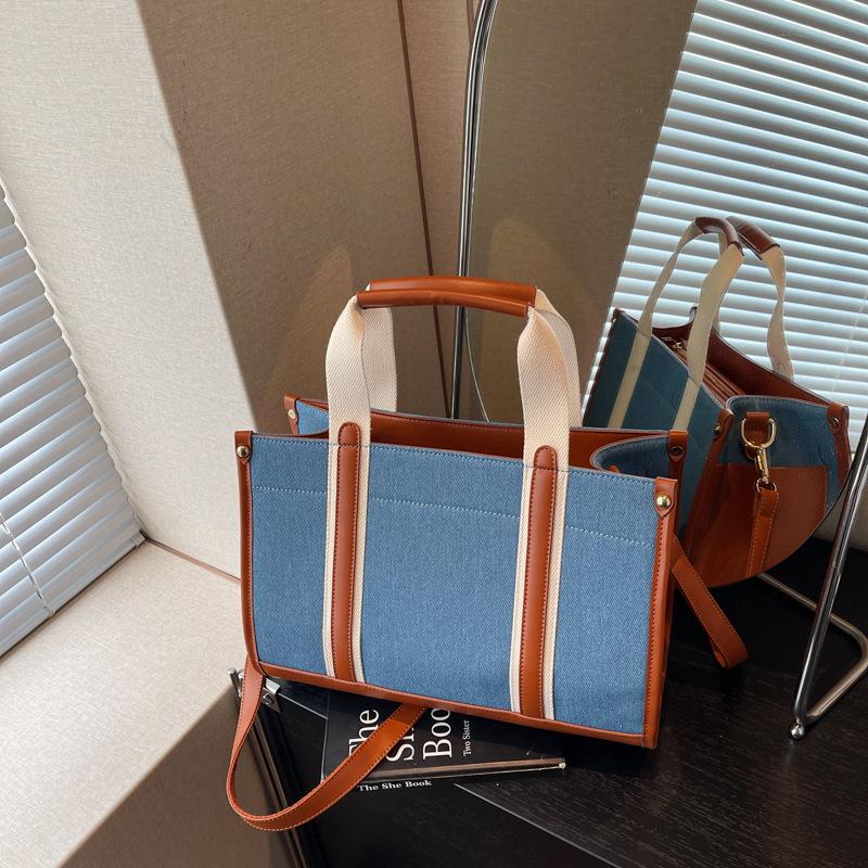 Denim Bag Women's Large Capacity 2025 New Autumn and Winter Casual Messenger Bag Portable Contrasting Color Commuter Tote Bag