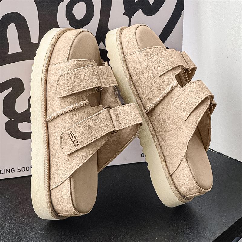Sommarrutschkor för män med tjock sula Ny mode Halkfria vardagstofflor Inomhus Utomhus Strand Sandaler Street Style Herr Halvtofflor